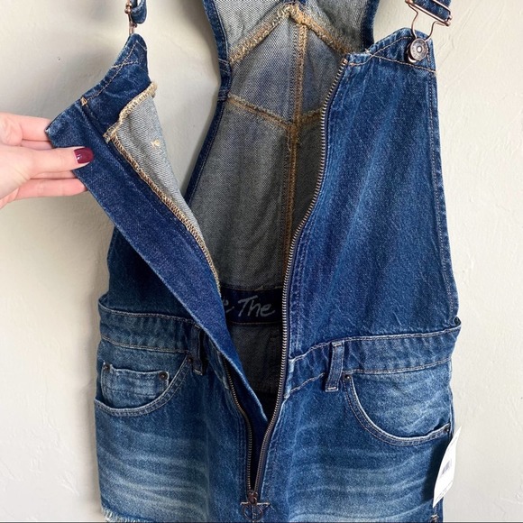 SOLD - Picture 5 of 8